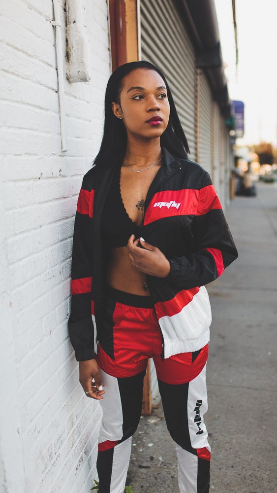 Red Mcfly Races Red